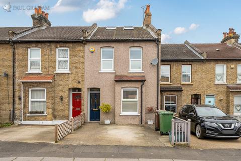 Shorts Road, Carshalton