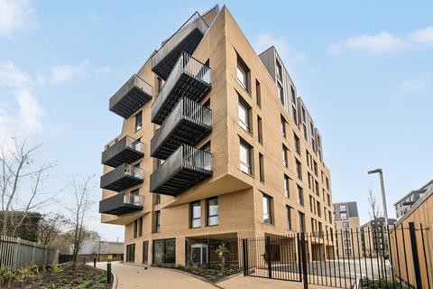 3 bedroom apartment to rent, Windsor Bridge, Bath