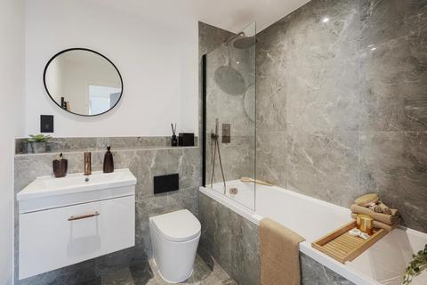 3 bedroom apartment to rent, Windsor Bridge, Bath