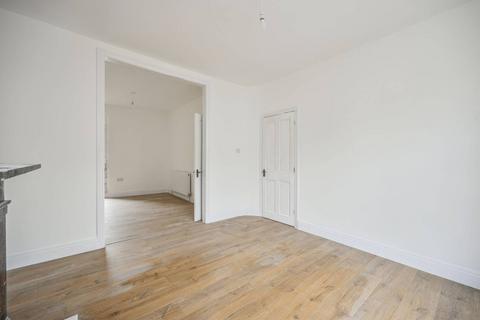 3 bedroom terraced house for sale, Northbank Road, Walthamstow, London, E17