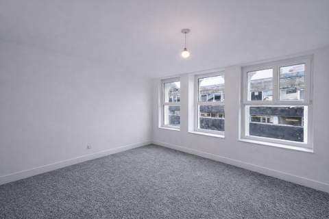 1 bedroom flat to rent, Commercial Street, Newport, NP20