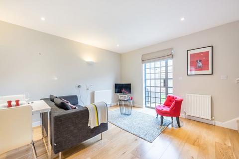 2 bedroom house for sale, Hamilton Road, Twickenham, TW2
