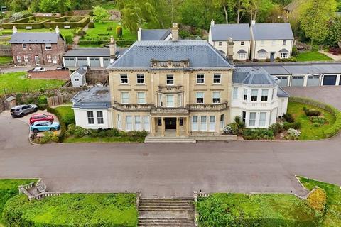 2 bedroom apartment for sale, Mansion House, Abergavenny