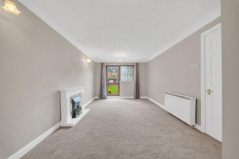 2 bedroom retirement property for sale, Wedderburn Lodge, Harrogate HG2