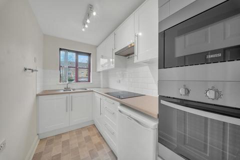 2 bedroom retirement property for sale, Wedderburn Lodge, Harrogate HG2