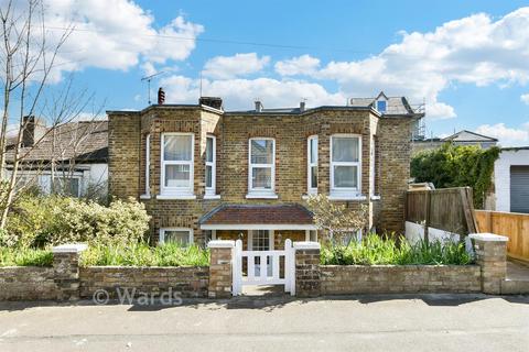 3 bedroom semi-detached house for sale, Sweyn Road, Margate CT9