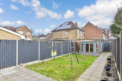 3 bedroom terraced house for sale, Horsted Avenue, Chatham ME4