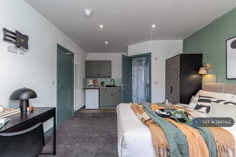 1 bedroom in a house share to rent, Orford Avenue, Warrington, WA2