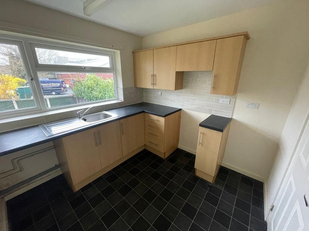 Apartment in Birmingham, Brandwood End - View 2