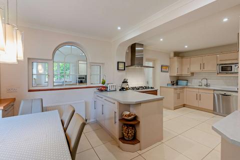 5 bedroom detached house for sale, Llanvair Drive, Ascot, Berkshire