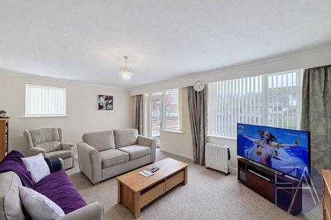 2 bedroom flat for sale, Preston Road, Southport PR9