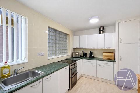 2 bedroom flat for sale, Preston Road, Southport PR9