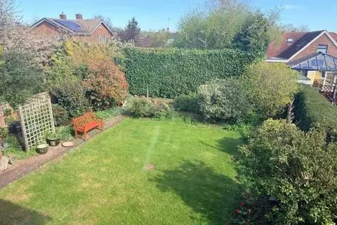 4 bedroom detached house for sale – pohled 3