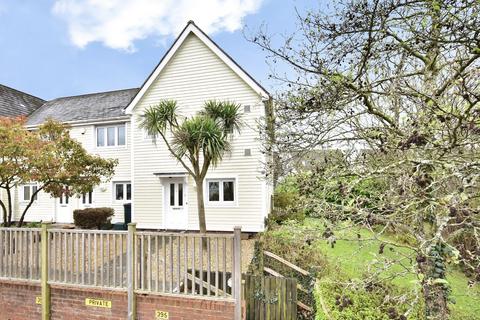 3 bedroom end of terrace house for sale, New Hythe Lane, Larkfield, Aylesford, Kent, ME20
