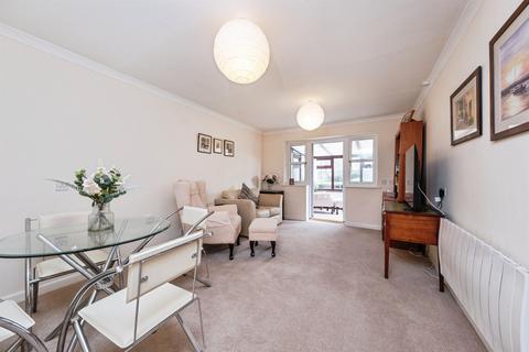 2 bedroom terraced bungalow for sale, Westbury Lane, Newport Pagnell