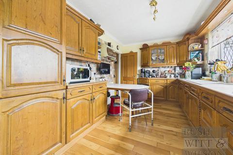 4 bedroom detached house for sale, Bexhill Road, Ninfield, Battle