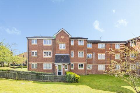 Studio for sale, Sandown Road, Watford