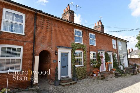 2 bedroom cottage for sale, The Park, Manningtree, CO11