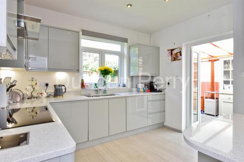 3 bedroom semi-detached bungalow for sale, The Drive, Potters Bar EN6