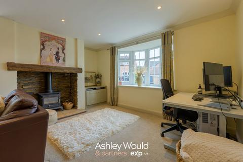 2 bedroom cottage for sale, School Lane, Stourbridge DY9