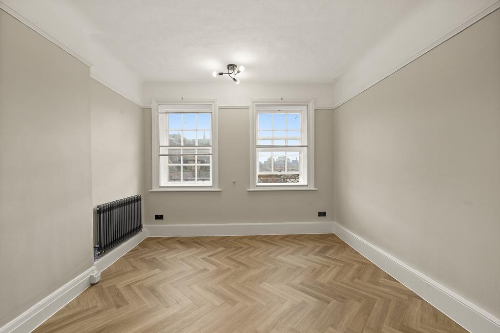 Apartment in Bournemouth, West Cliff - View 3