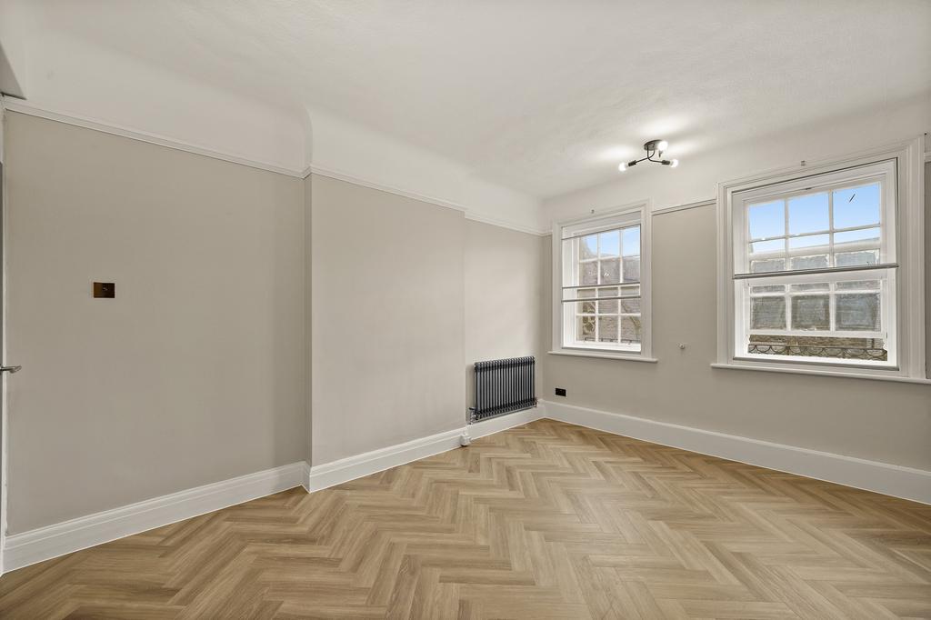 Apartment in Bournemouth, West Cliff - View 4