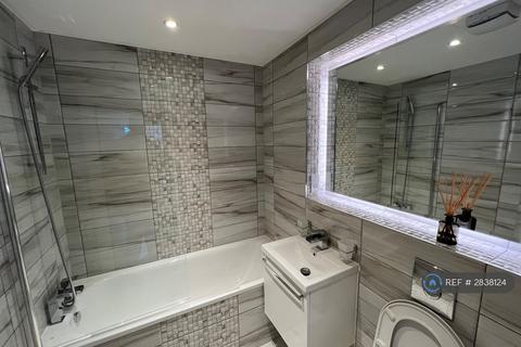 1 bedroom penthouse to rent, Ber Street, Norwich, NR1