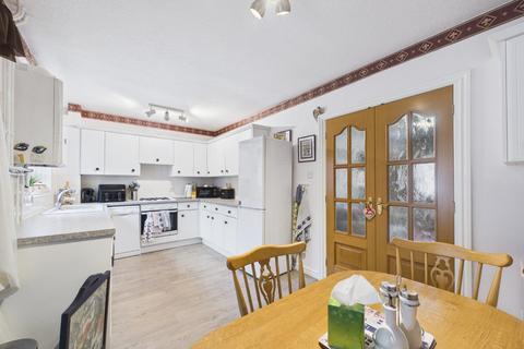 3 bedroom cottage for sale, Kings Mill Road, Driffield, YO25 6FQ