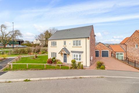 4 bedroom detached house for sale, Byland Avenue, Killinghall, Harrogate