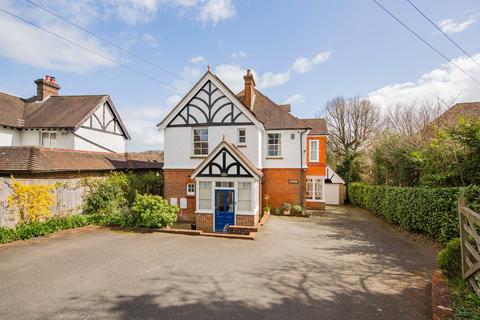 5 bedroom detached house for sale, Tilsmore Road, Heathfield