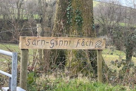 Farm land for sale, Glantren Lane, Llanybydder, SA40