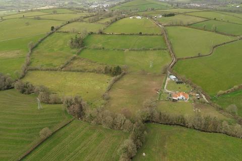 Farm land for sale, Glantren Lane, Llanybydder, SA40