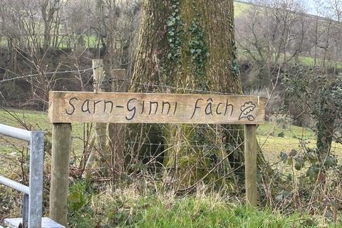 Farm land for sale, Glantren Lane, Llanybydder, SA40