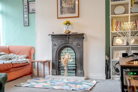 3 bedroom semi-detached house for sale, Mount Pleasant Avenue , Leeds LS8