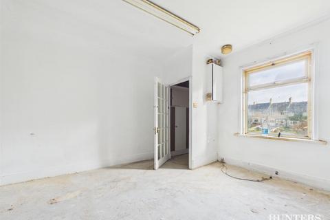 2 bedroom end of terrace house for sale, Highfield Road, Rowlands Gill