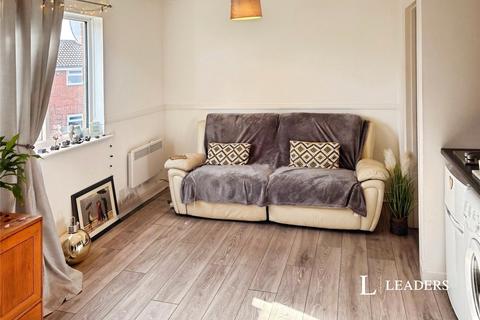Studio to rent, Mansfield Close, Birchwood, WA3