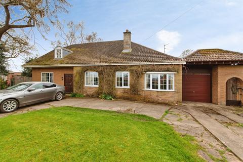 4 bedroom detached bungalow for sale, High Street, Gosberton, Spalding