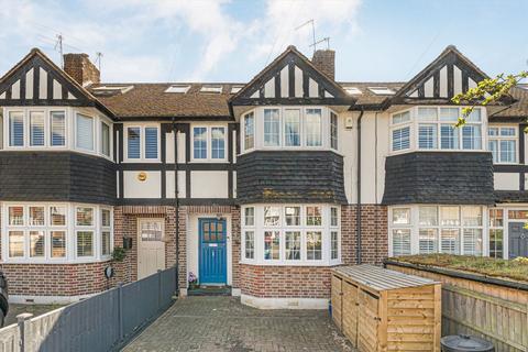 Lincoln Avenue, Twickenham TW2