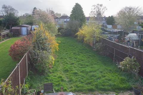 3 bedroom semi-detached house for sale, Fernlea Rd, Northwich