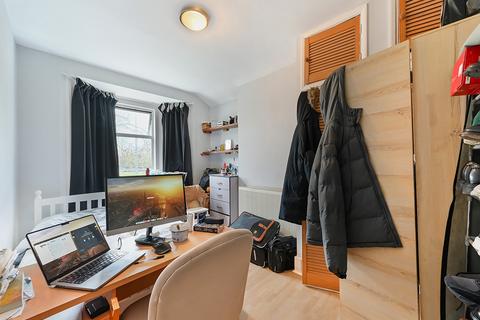 4 bedroom terraced house for sale, Albacore Crescent, London SE13