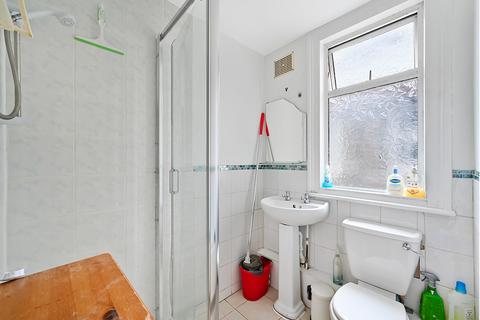 4 bedroom terraced house for sale, Albacore Crescent, London SE13