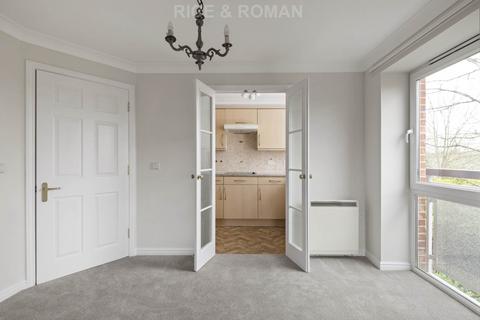 2 bedroom retirement property for sale, Alma Road, Windsor SL4