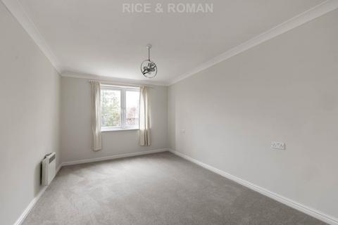 2 bedroom retirement property for sale, Alma Road, Windsor SL4