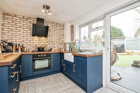 3 bedroom link detached house for sale, Dixon Close, Tipton
