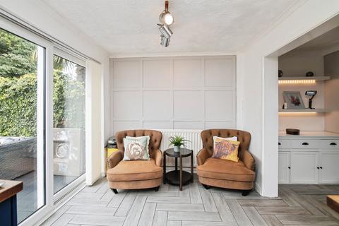 3 bedroom link detached house for sale, Dixon Close, Tipton