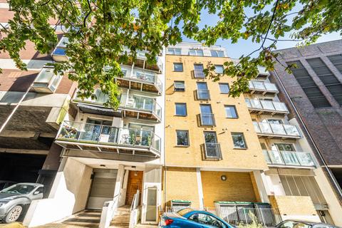 Tetty Way, Bromley, BR1