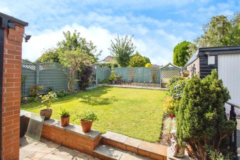3 bedroom detached house for sale, Horbury Road, West Yorkshire, WF2