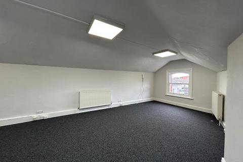 Office to rent, 1-3 Grove St Wilmslow SK9 1EG