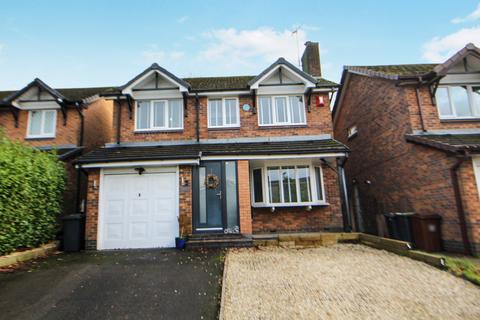 4 bedroom detached house to rent, Shropshire Drive, Derbyshire SK13