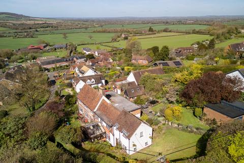 5 bedroom semi-detached house for sale, Lower Road, Princes Risborough HP27